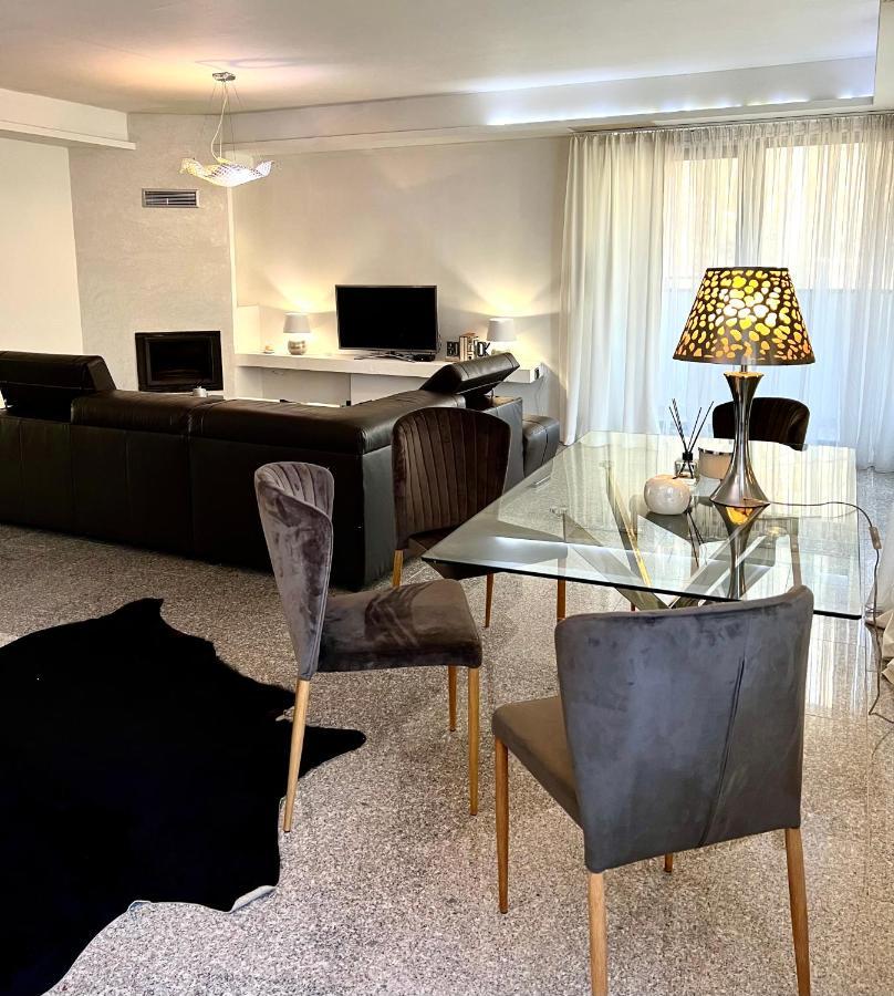 Koliba Apartments บราติสลาวา ภายนอก รูปภาพ